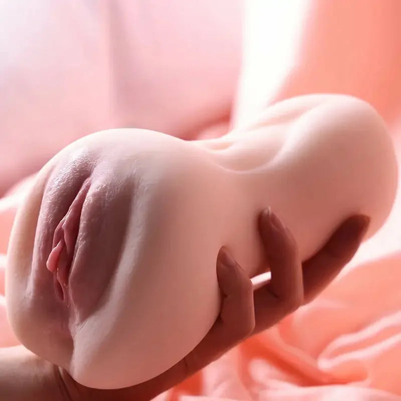 Lulu – 8.7-Inch Extra-Tight TPE Fake Pussy, 1.1 kg