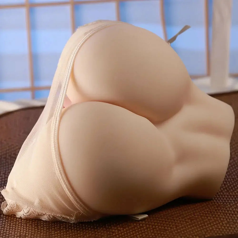 Sara: 3.35 kg Petite Round Ass for Easy Beginner Play